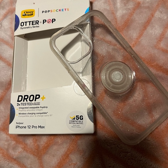 12 pro max otterbox case - Picture 4 of 4